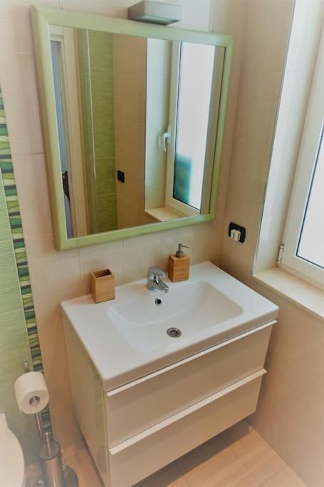Bari 68 - Comfort Moderno & Fascino Antico Exteriör bild