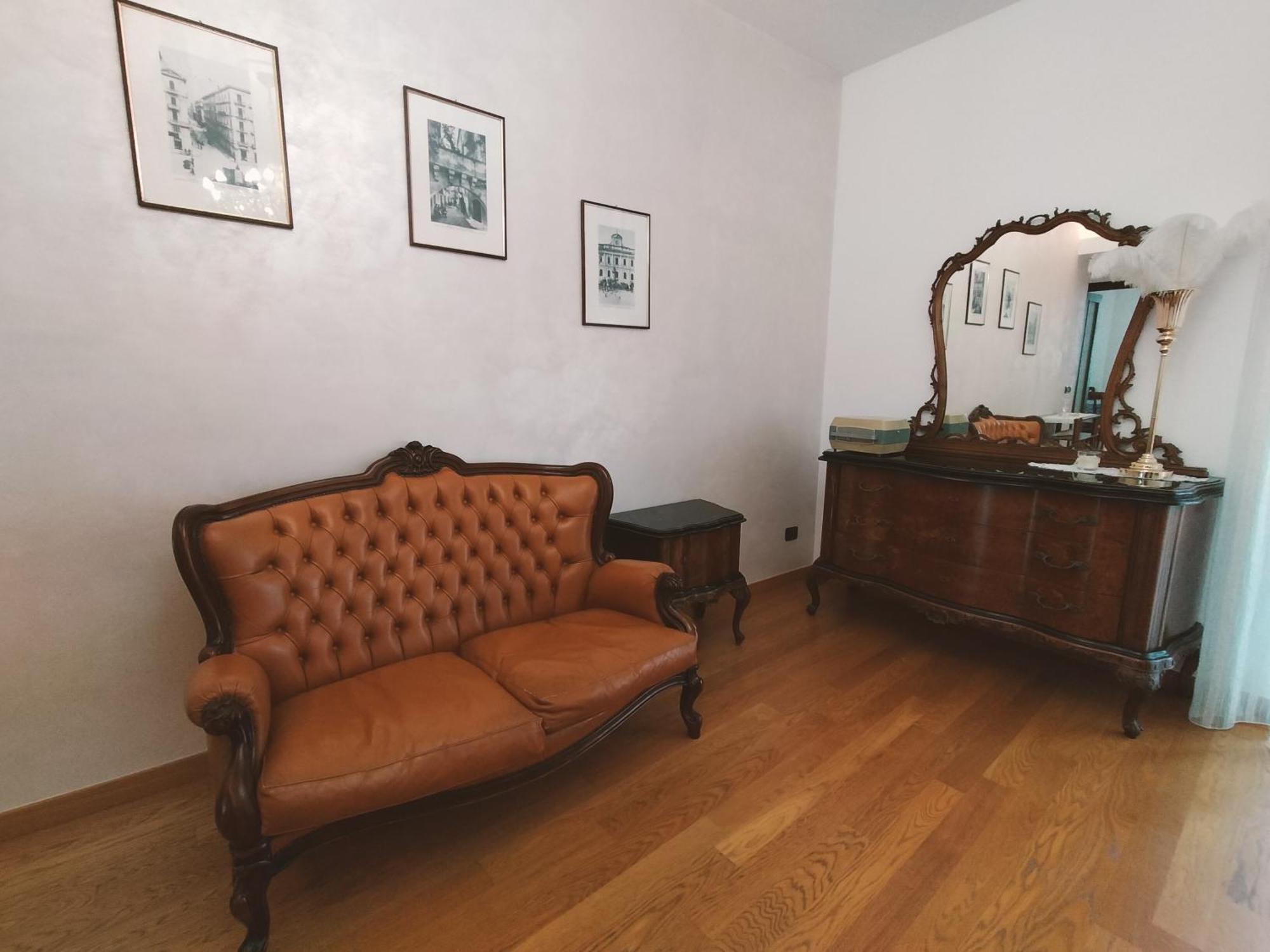 Bari 68 - Comfort Moderno & Fascino Antico Exteriör bild